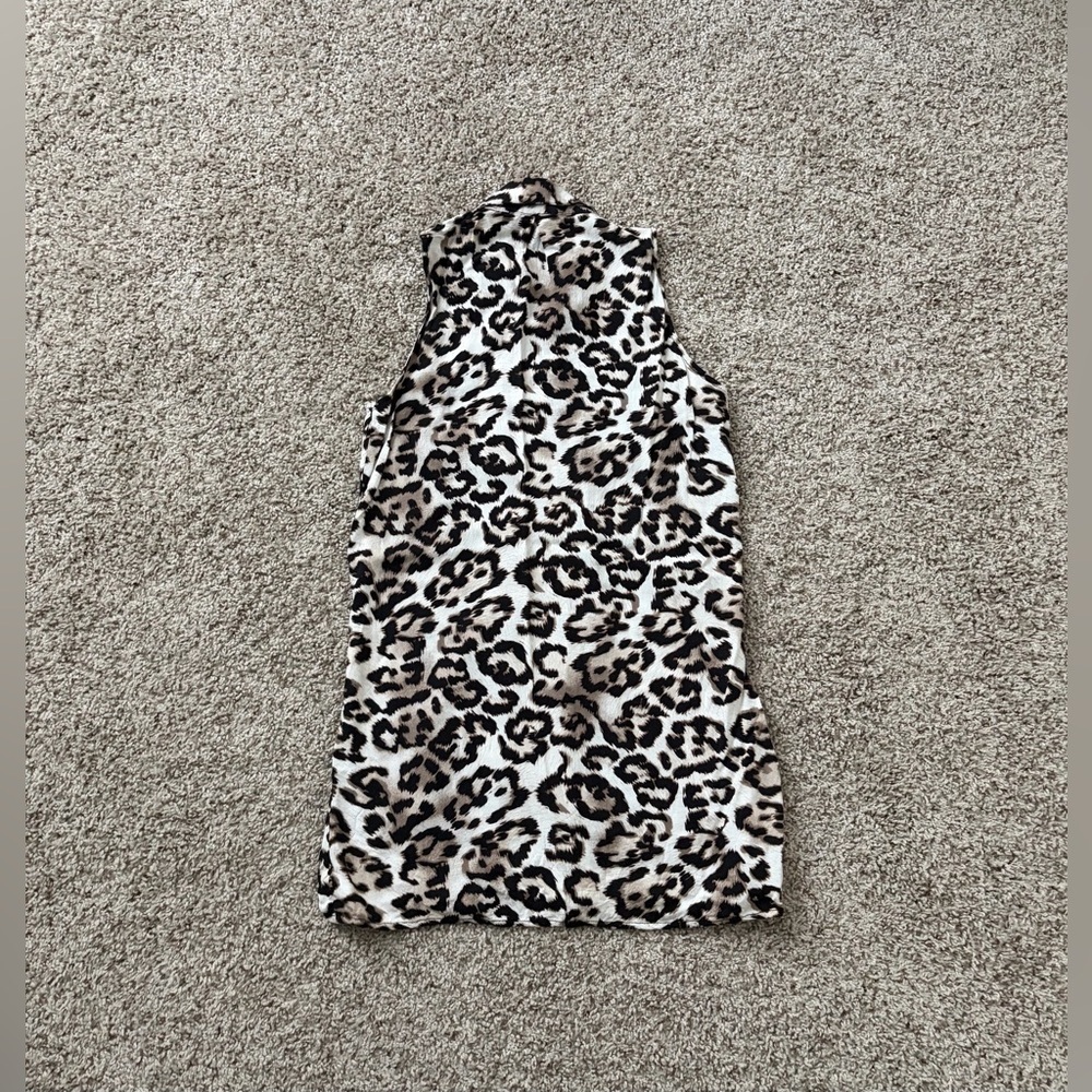 Rue21 Leopard Print Ribbed Tank Top in Black, White, Tan